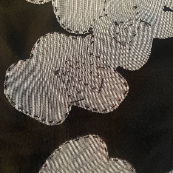 Aris A Cherry Blossom Silk Velvet Burnout w/Tassel Short Kimono O/S. (M/… - Picture 11 of 12